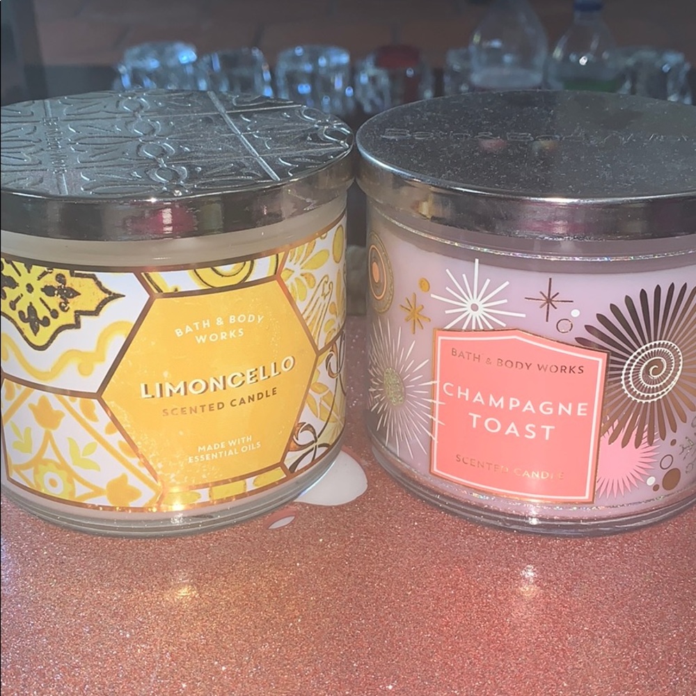 BATH & BODY WORKS CANDLES